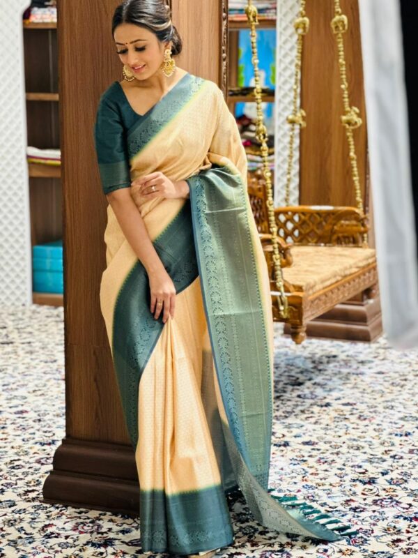 Enrich Desine Pure Soft Dola Silk Designer Saree